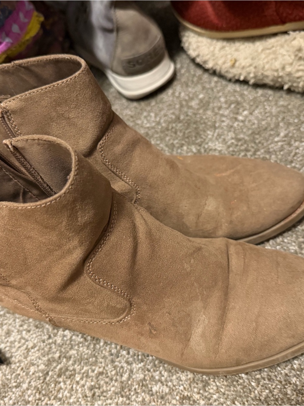 Old Navy Women's Suede Chukka Boots in Tan